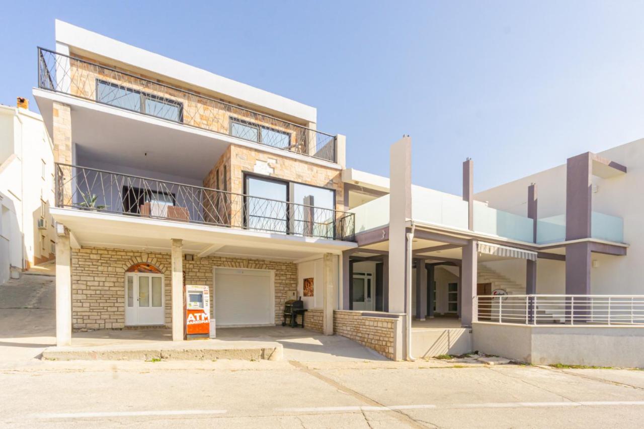 Ivica Super Comfortable, Newly Furnished Apartment In A Top Location ميتغنا المظهر الخارجي الصورة