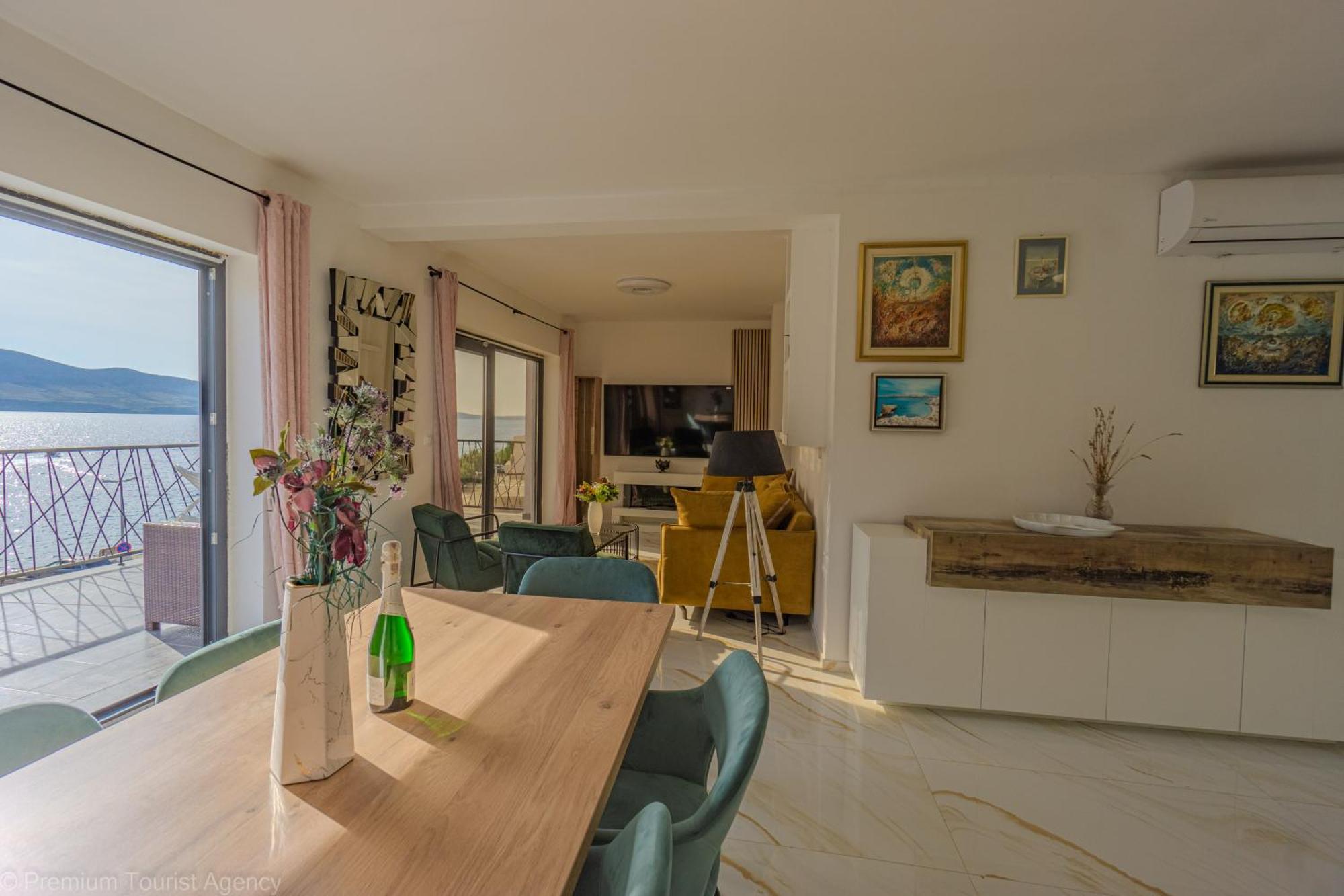 Ivica Super Comfortable, Newly Furnished Apartment In A Top Location ميتغنا المظهر الخارجي الصورة