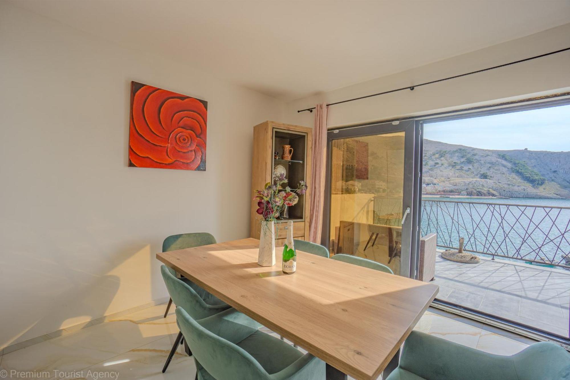 Ivica Super Comfortable, Newly Furnished Apartment In A Top Location ميتغنا المظهر الخارجي الصورة