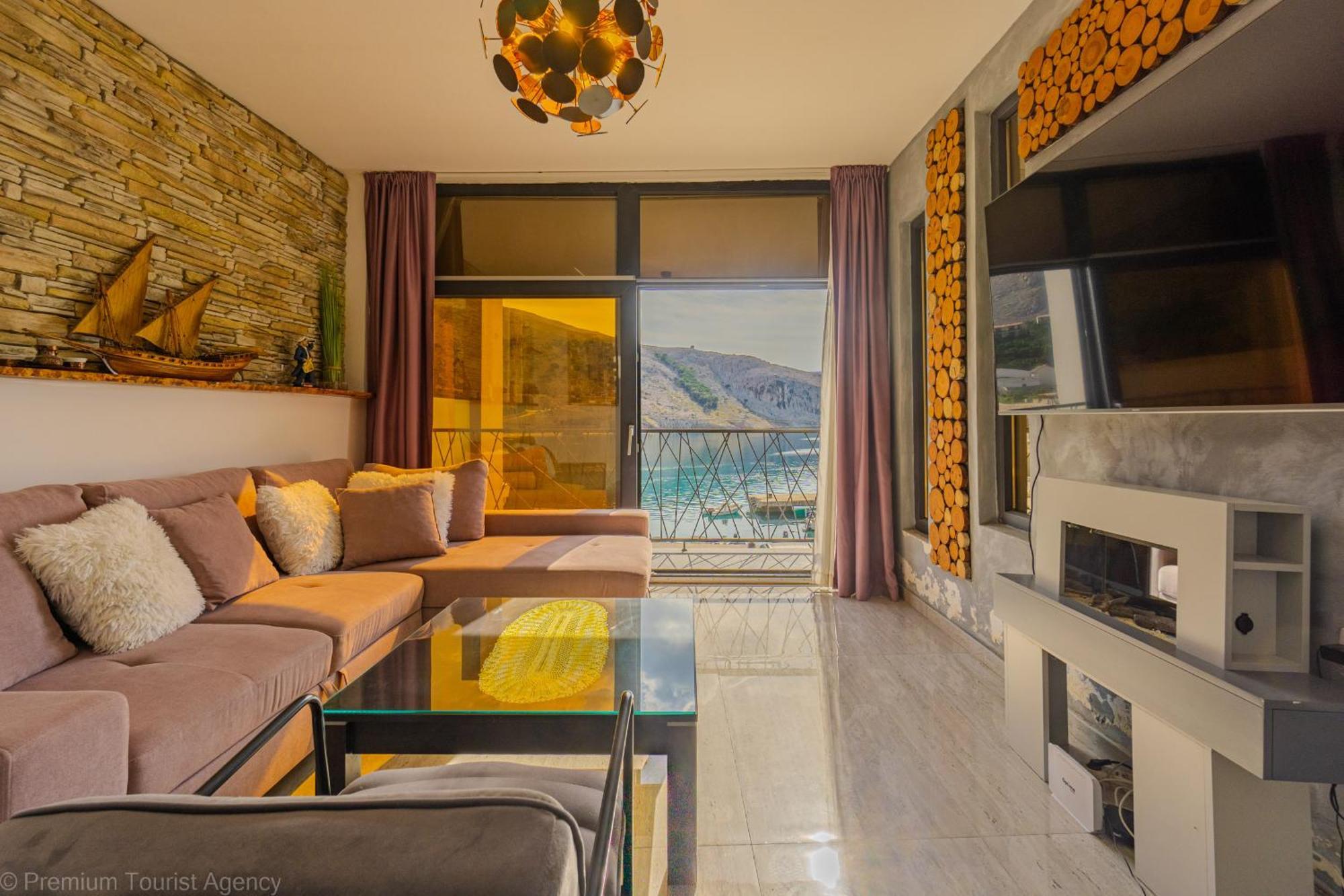 Ivica Super Comfortable, Newly Furnished Apartment In A Top Location ميتغنا المظهر الخارجي الصورة