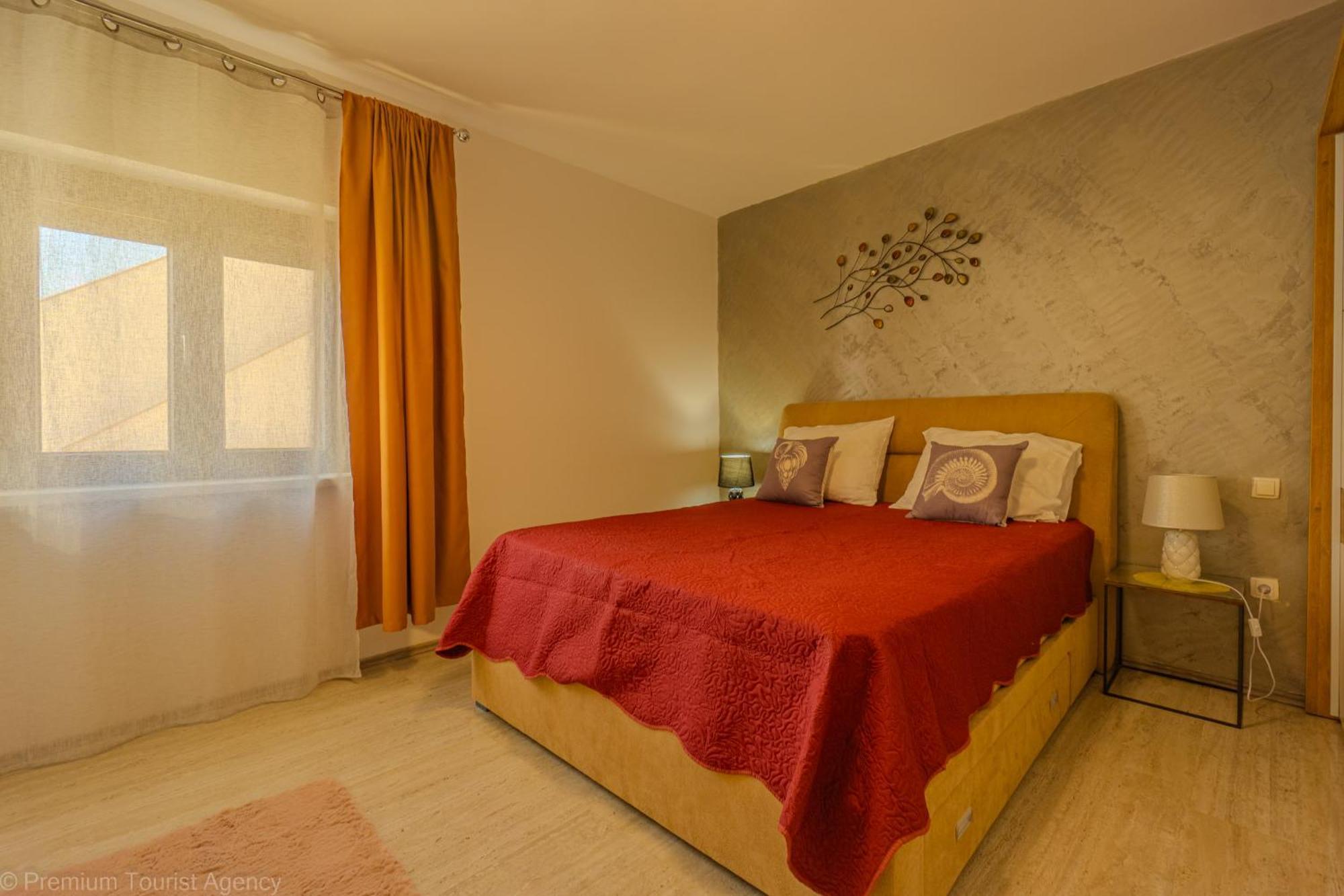 Ivica Super Comfortable, Newly Furnished Apartment In A Top Location ميتغنا المظهر الخارجي الصورة